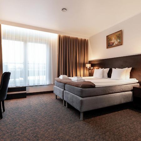 Adoryal Hotell Tallinn Dış mekan fotoğraf